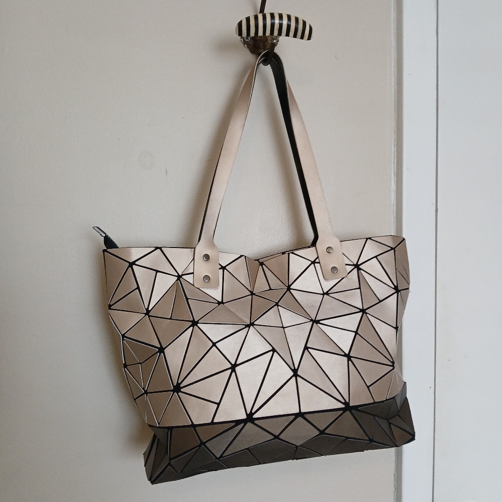 P. Luca Handbag White Gold Vinyl Black Trim Geometric Design Tote Bag Purse - Picture 4 of 17